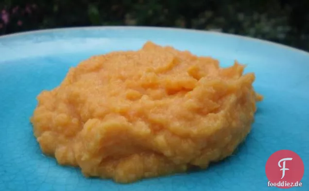 Pfifferlinge Mit Sahne auf Ziegenkäse Crostinis