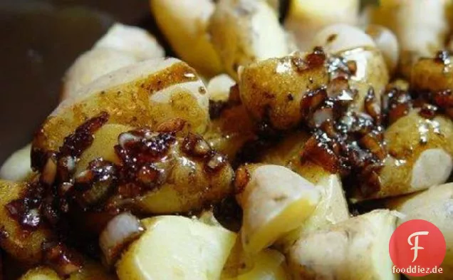 Neue Kartoffeln mit Balsamico und Schalottenbutter