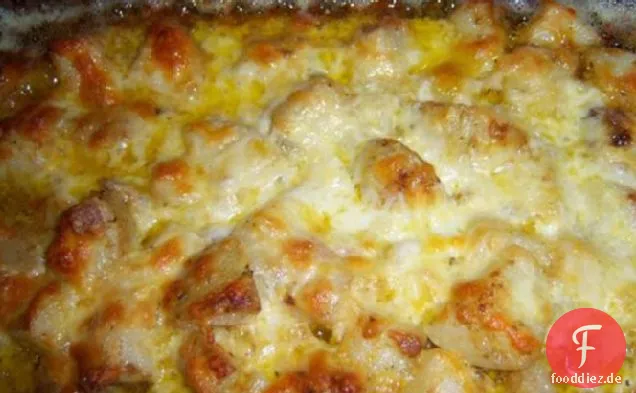 Chunky Kartoffeln mit Käse, Knoblauch und Pesto