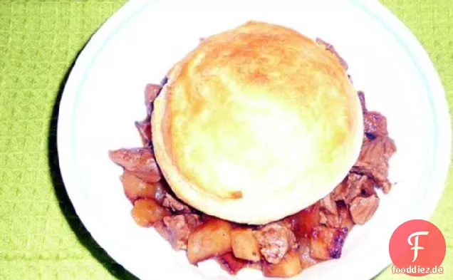 30 Minuten Rindfleisch Pot Pie für 2