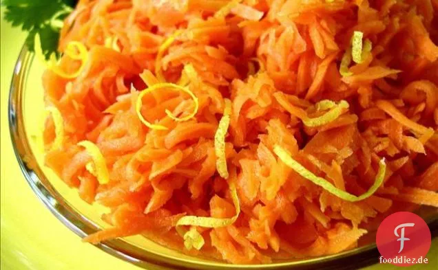 Apfel-Karotten-Salat