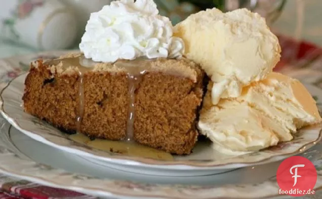 Streusel gekrönt Lebkuchen mit Buttersauce