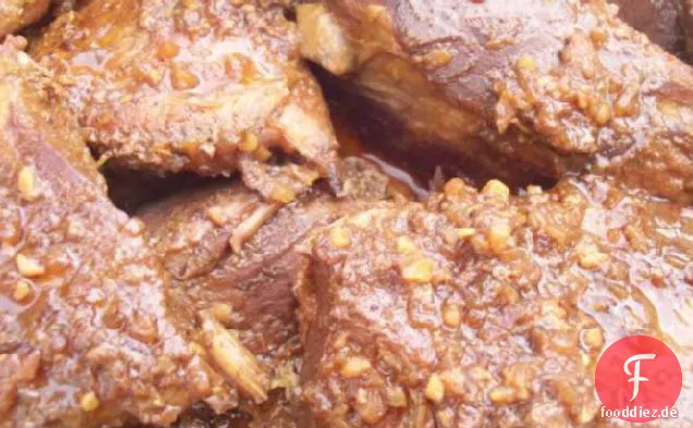 Ahorn Slow Cooker ohne Knochen Rippen