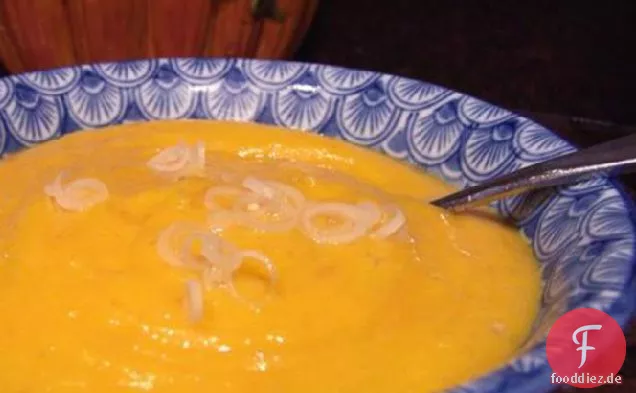 Süßkartoffel- und Zitronengrassuppe
