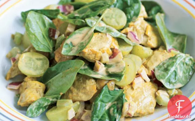 Curry-Hähnchen-Salat mit Trauben