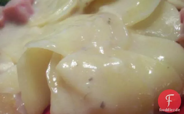 Crock Pot Scalloped Kartoffeln und Schinken