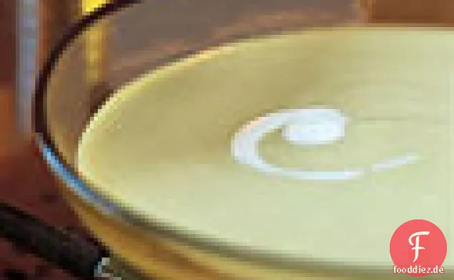 Sellerie Bisque mit Stilton Toast