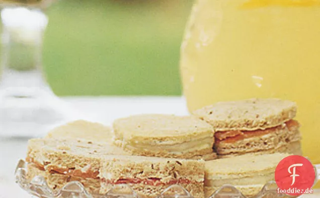 Knackige Gemüse-Tee-Sandwiches