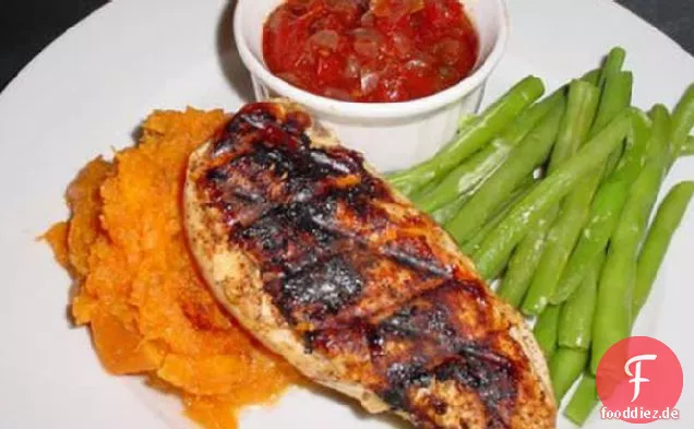 Cajun-Schnitzel mit Süßkartoffelpüree und Tomaten-Chili-Marmelade