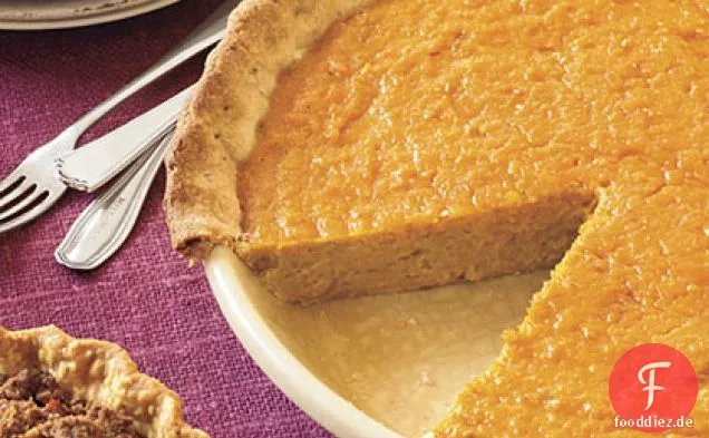 Orange-Süßkartoffelkuchen mit Rosmarin-Maismehlkruste