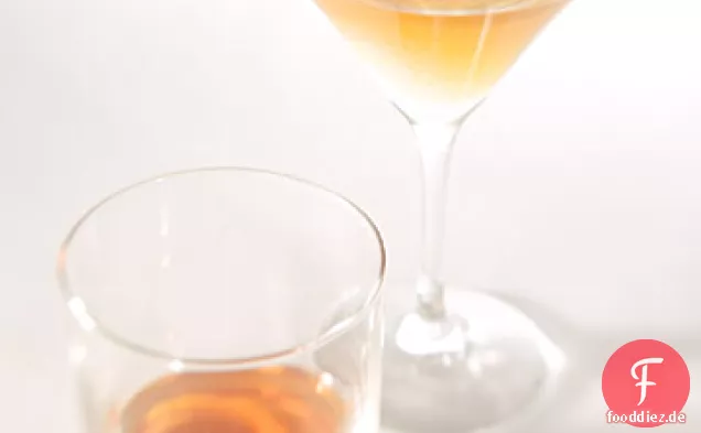 Ti Adelaide Martin und Lally Brennans einfacher Sirup