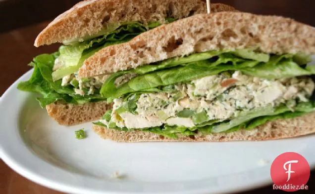 Bestes grundlegendes Hühnersalatrezept