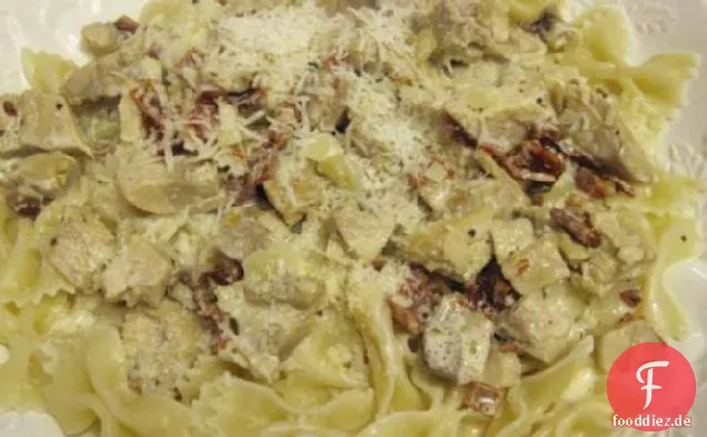Huhn und Fliege Pasta