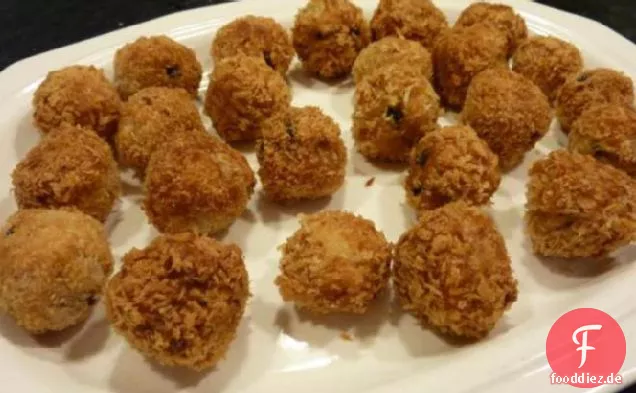 Gewürztes Huhn und Wasser-Kastanien-Fleischbällchen