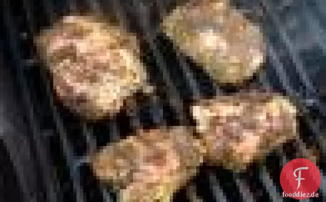 Zerkleinertes Huhn mit Knoblauchsauce