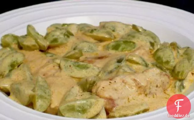 Huhn mit Trauben, Zitrone und Sahne
