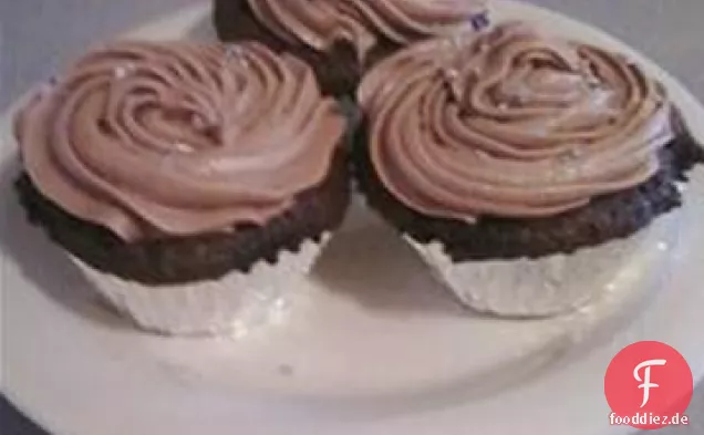 Schokoladen-Cupcakes mit Karamell-Zuckerguss