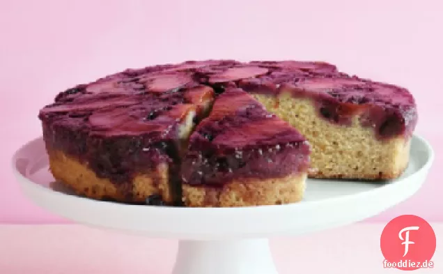 Pflaume Blaubeere Upside-Down-Kuchen