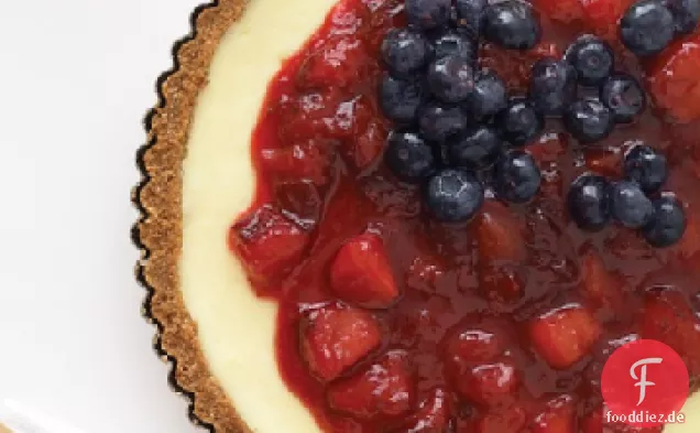 Rote, weiße und Blaubeerkäsekuchen-Torte