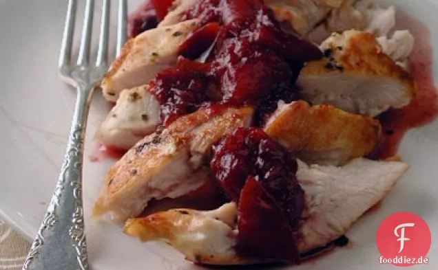 Gegrilltes Hähnchen mit Pinot-Pflaumen-Sauce