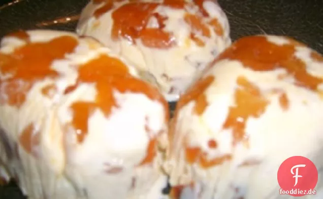 Aprikose & Mandel Eis Domes