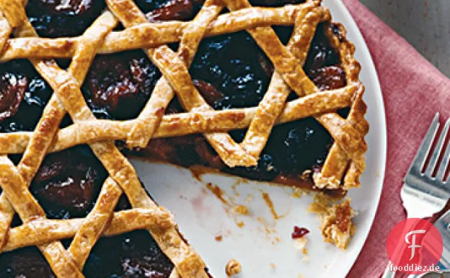 Gewebte Trockenfrucht-Torte