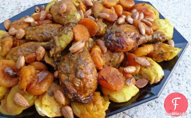 Tajine De Poulet Aux Abricots Et Aux Amandes-Hähnchen-Aprikosen Al