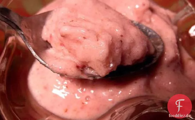 Bananen-Beeren-gefrorener Joghurt