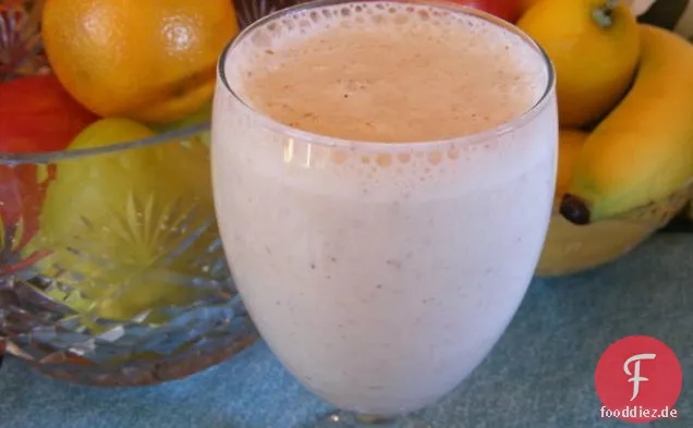 Vollkornpfannkuchen mit frischem Obst