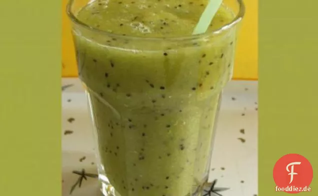 Kiwi und Ananas Smoothie