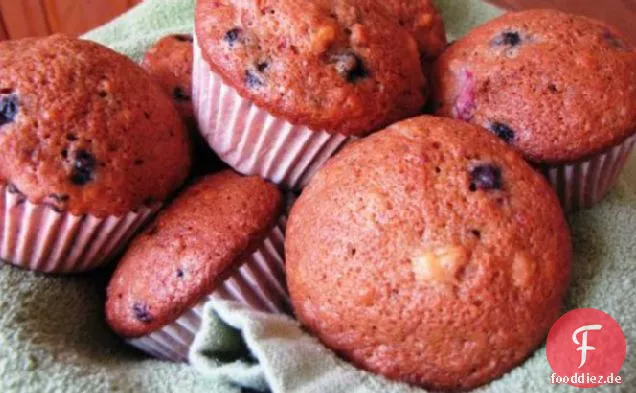 Muffins mit frischen Früchten