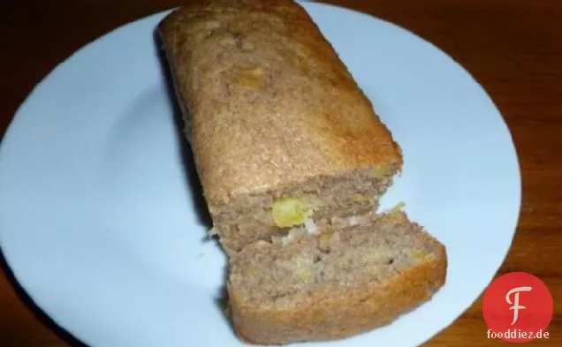 Bananen-, Ananas- und Kokosnusskuchen