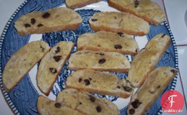 Weiche Zimt-Rosinen-Bananen-Biscotti mit einem Crunch