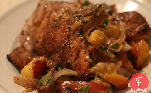 Geschmorte Schweinekoteletts mit Zwiebelsalsa (Ww)