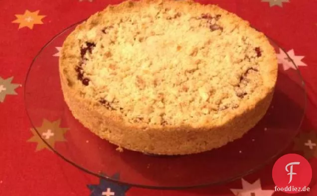 Himbeermarmelade-Torte mit Mandel-Crumble