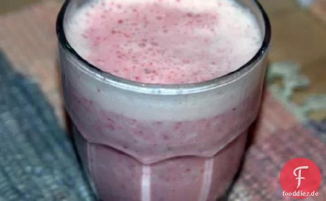 Zwei-Beeren-Joghurt-Shake