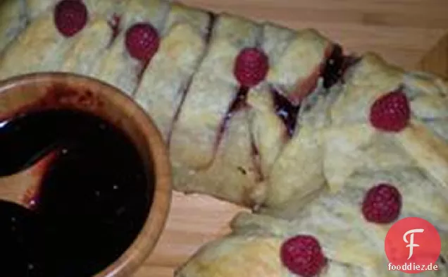 Himbeer-Walnuss Gebackener Brie