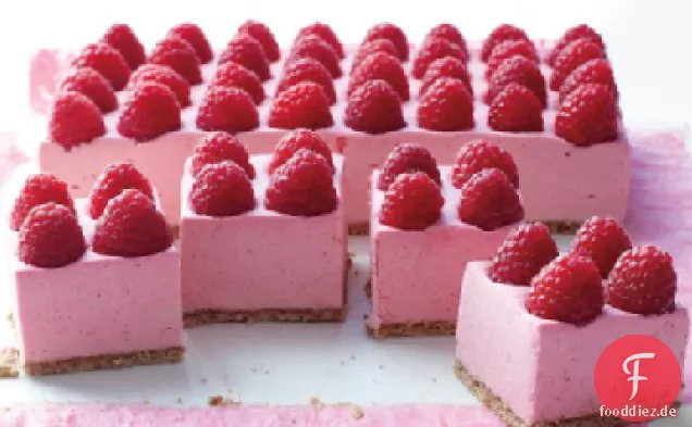 Himbeer-Mousse-Torte