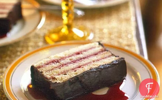 Himbeer-Mandel-Torte mit Schokoladenganache