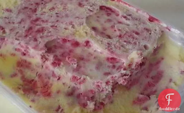Slow Cooker Berry Cobbler