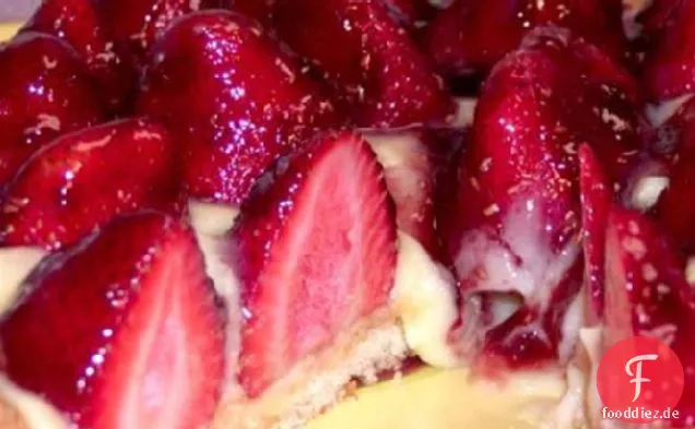 Erdbeer-Dessert (Betrügen und essen)