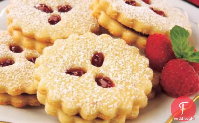 Linzer Cookies