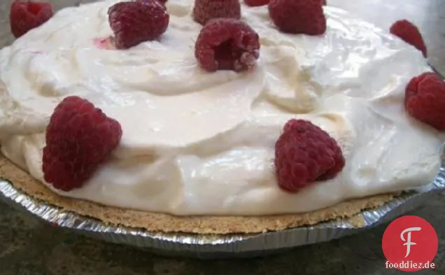 Zitronen-Beeren-Kuchen