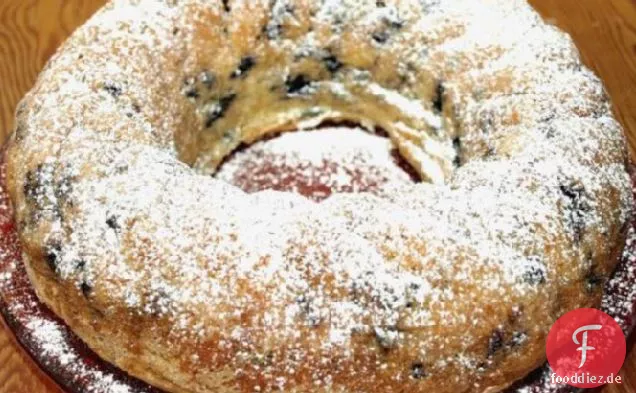 Heidelbeer-Mandel-Bundt-Kuchen