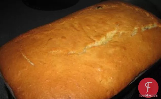 Blaubeer-Mandel-Tee-Brot