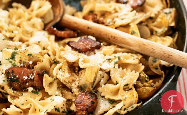 Farfalle mit Speck und Endivien