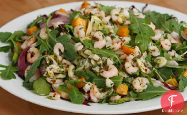 Herbstsalat mit warmer Oregon Shrimp Vinaigrette