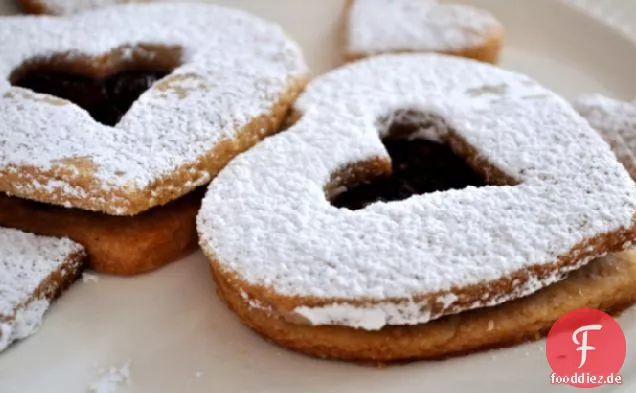 Cranberry Linzer Kekse