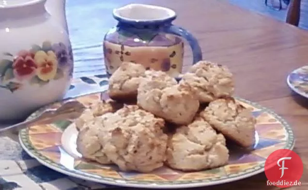 Schokoladen-Cranberry-Rum-Kugeln