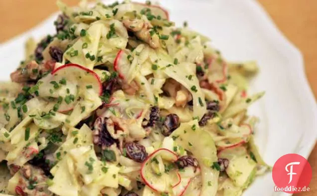 Waldorfsalat mit Curry-Mayonnaise-Dressing